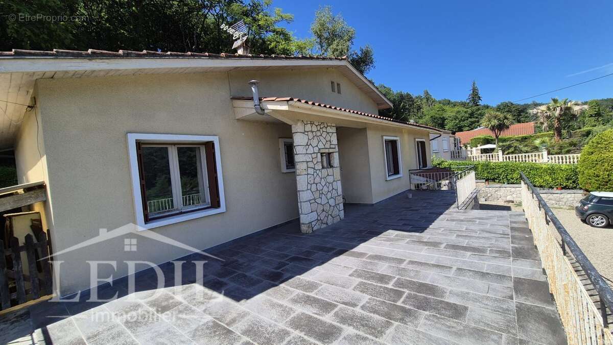 Maison à BON-ENCONTRE