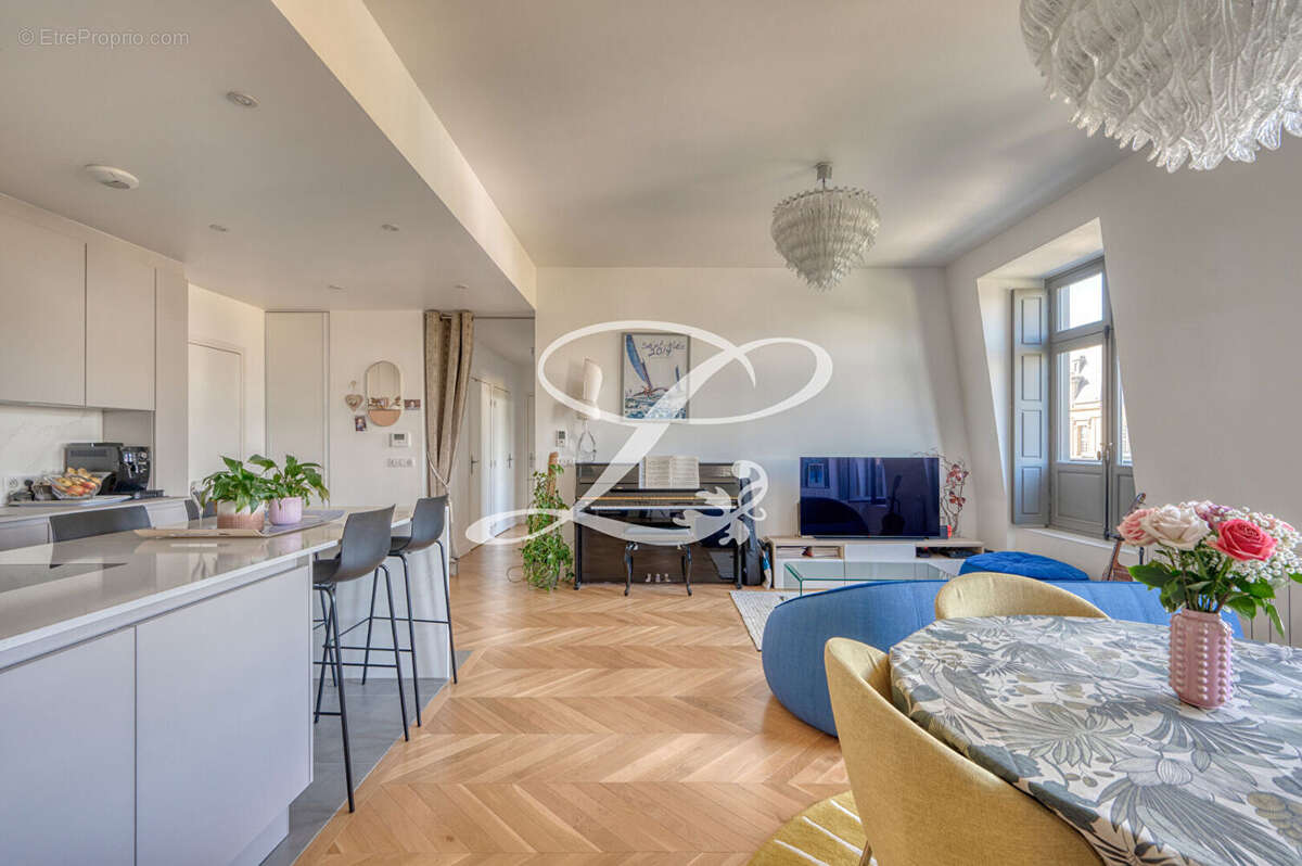 Appartement à MAISONS-LAFFITTE
