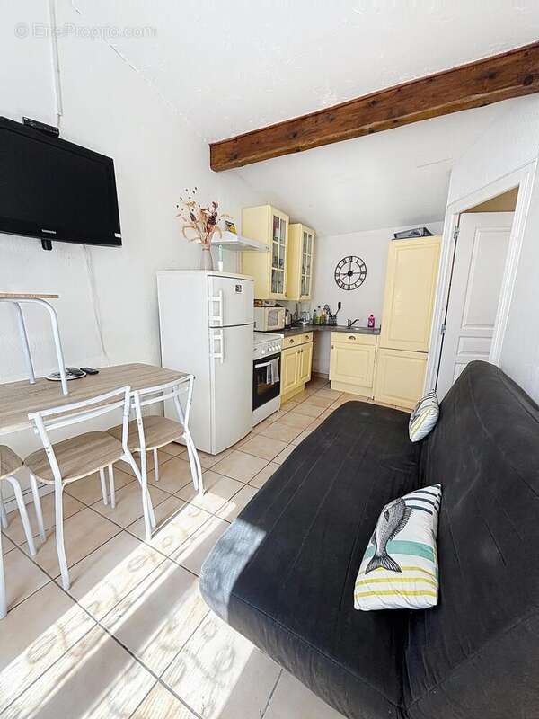 Maison 127 m² à Villeneuve-La-Comptal  - photo 8