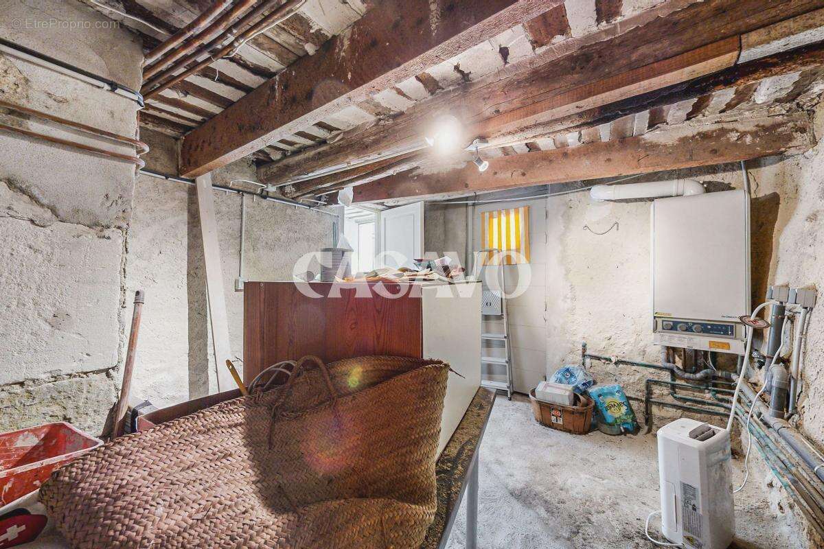 Maison à L'ISLE-SUR-LA-SORGUE