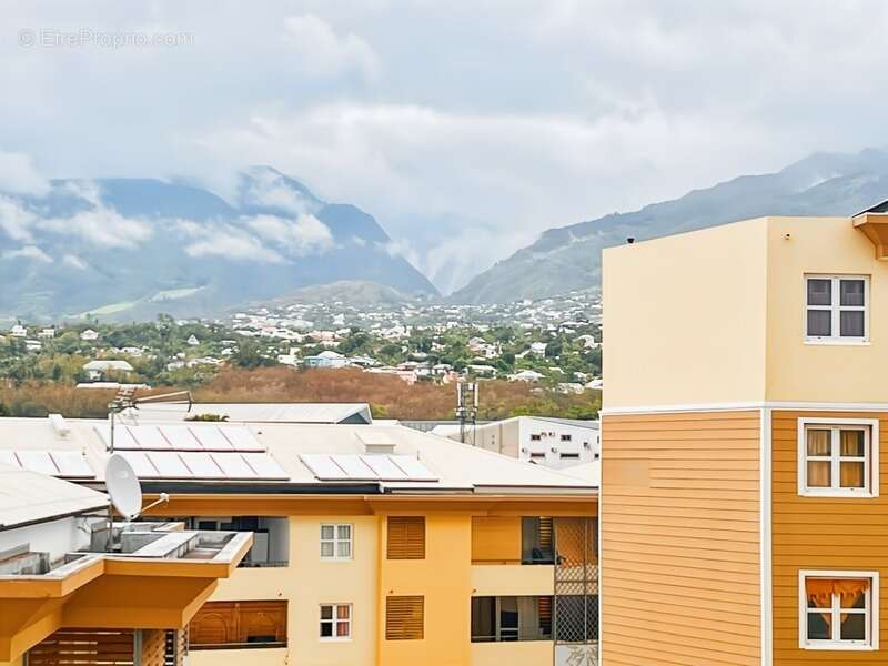 Appartement à SAINT-DENIS