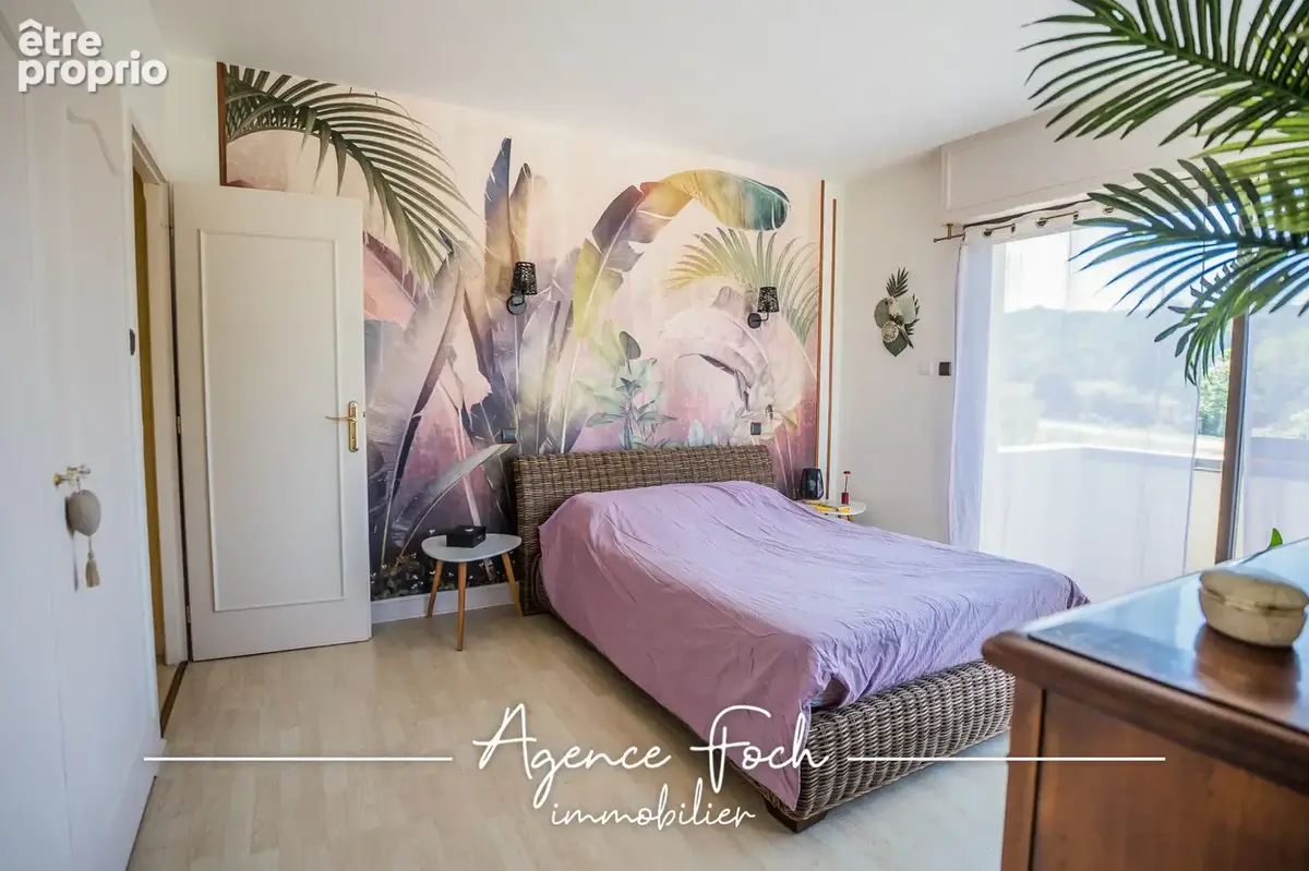 Maison 155 m² à Poueyferre  - photo 6