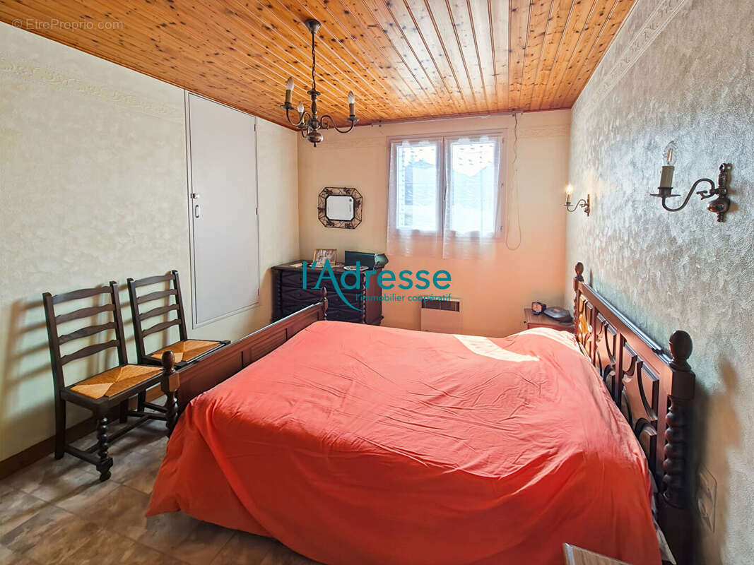 Maison à CHAUDRON-EN-MAUGES