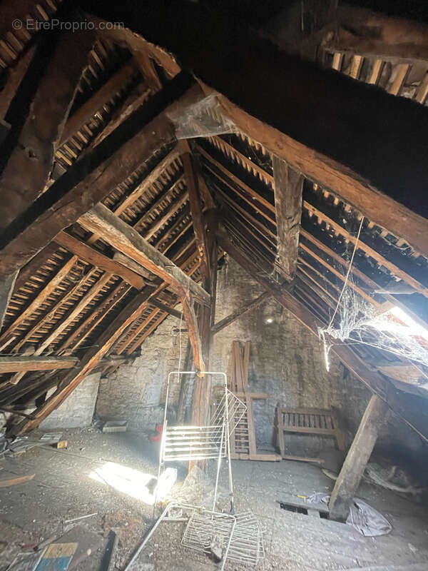 Appartement à TONNERRE