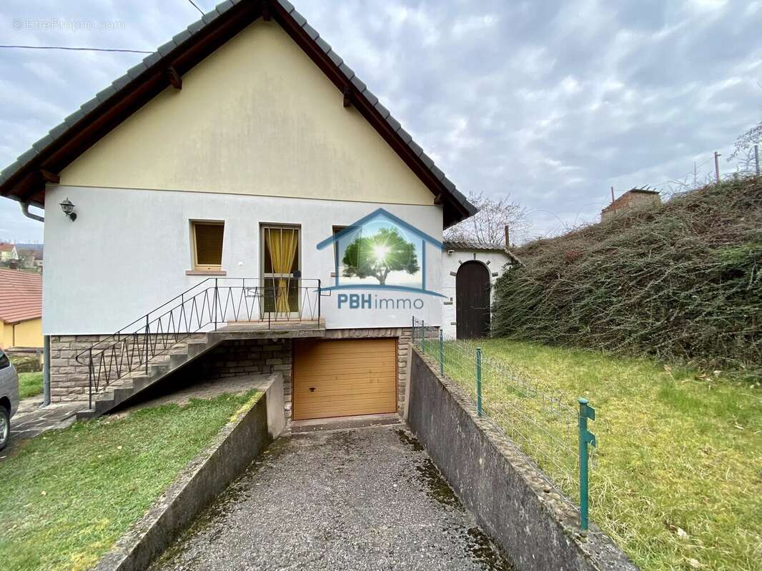Maison à ROSTEIG