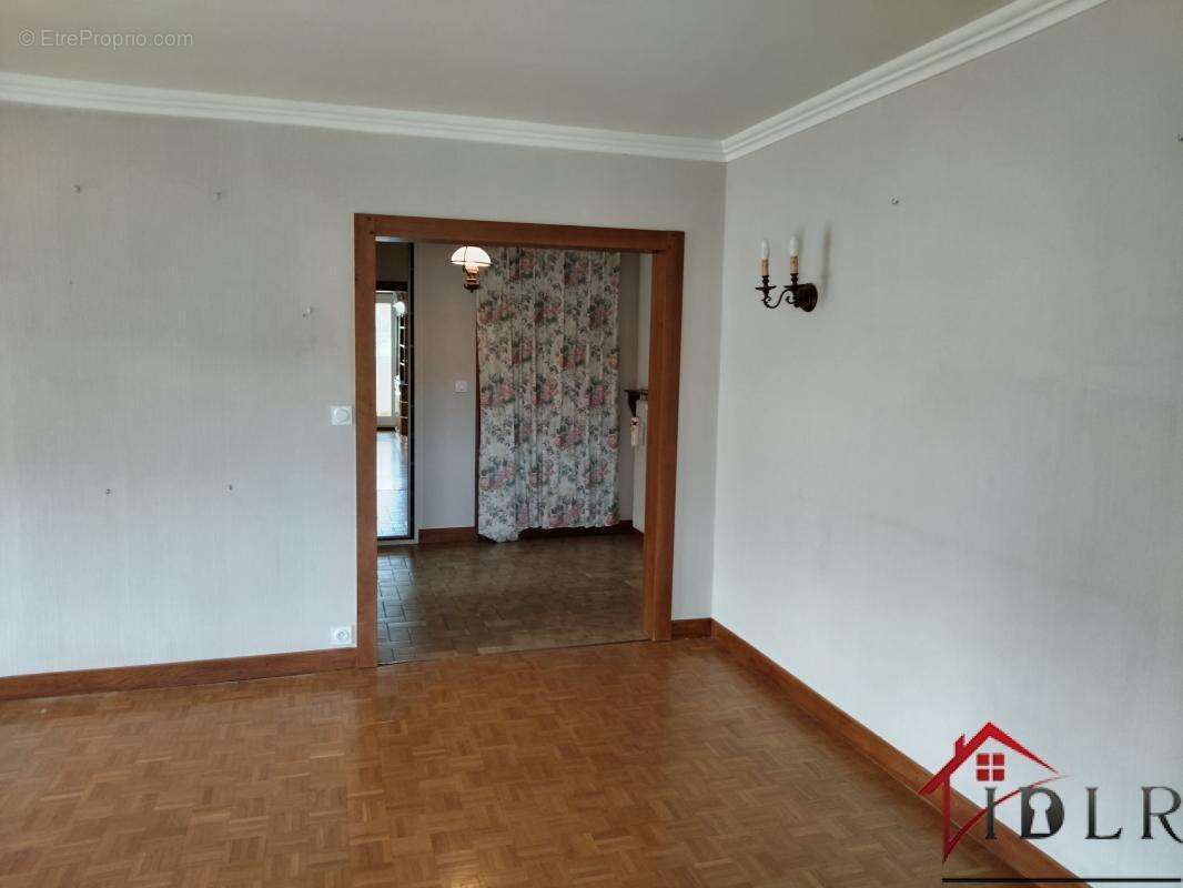 Appartement à LONS-LE-SAUNIER