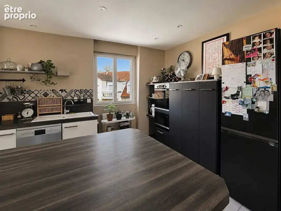 Appartement Lons Le Saunier 4 pièce(s) 132.05 m2/3 chambres - photo 3