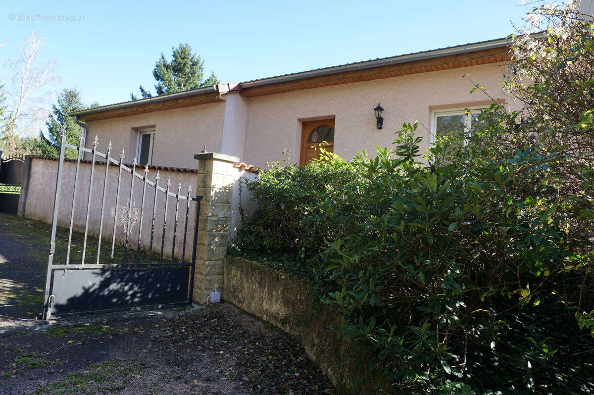 Maison à CHAUFFAILLES