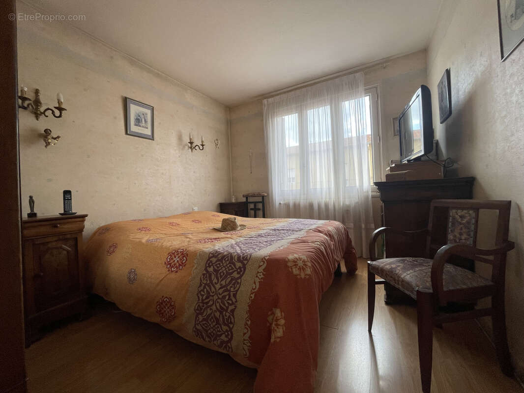 Maison à RIORGES