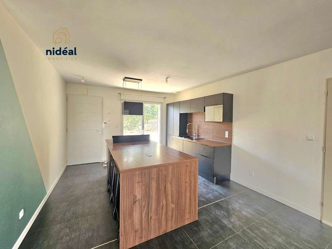 Maison 67 m² à Mezieres-En-Vexin  - photo 3