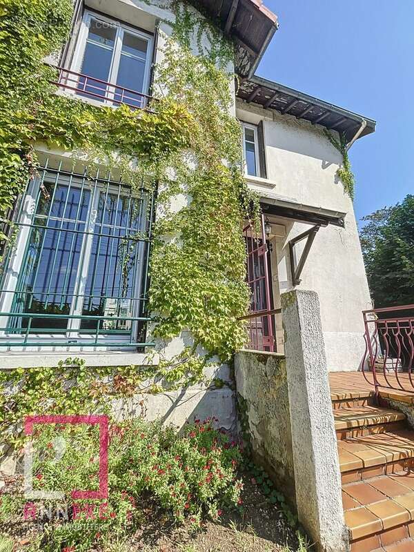 Maison à FONTAINES-SUR-SAONE