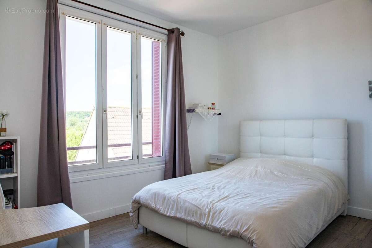 Photo 8 - Maison à MANTES-LA-JOLIE