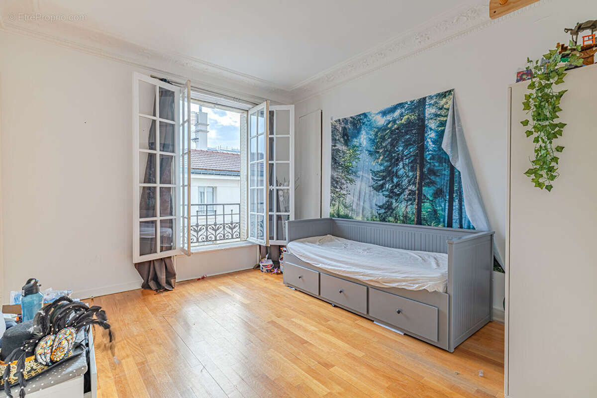 Appartement à PARIS-15E