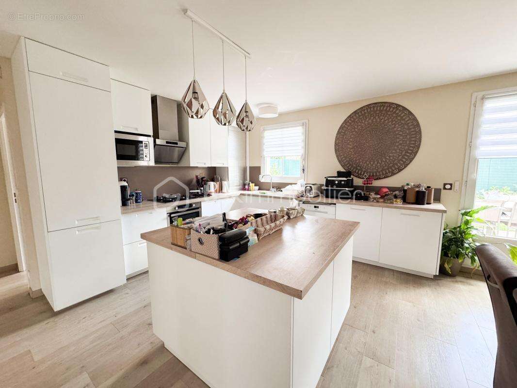 Maison à ROISSY-EN-BRIE