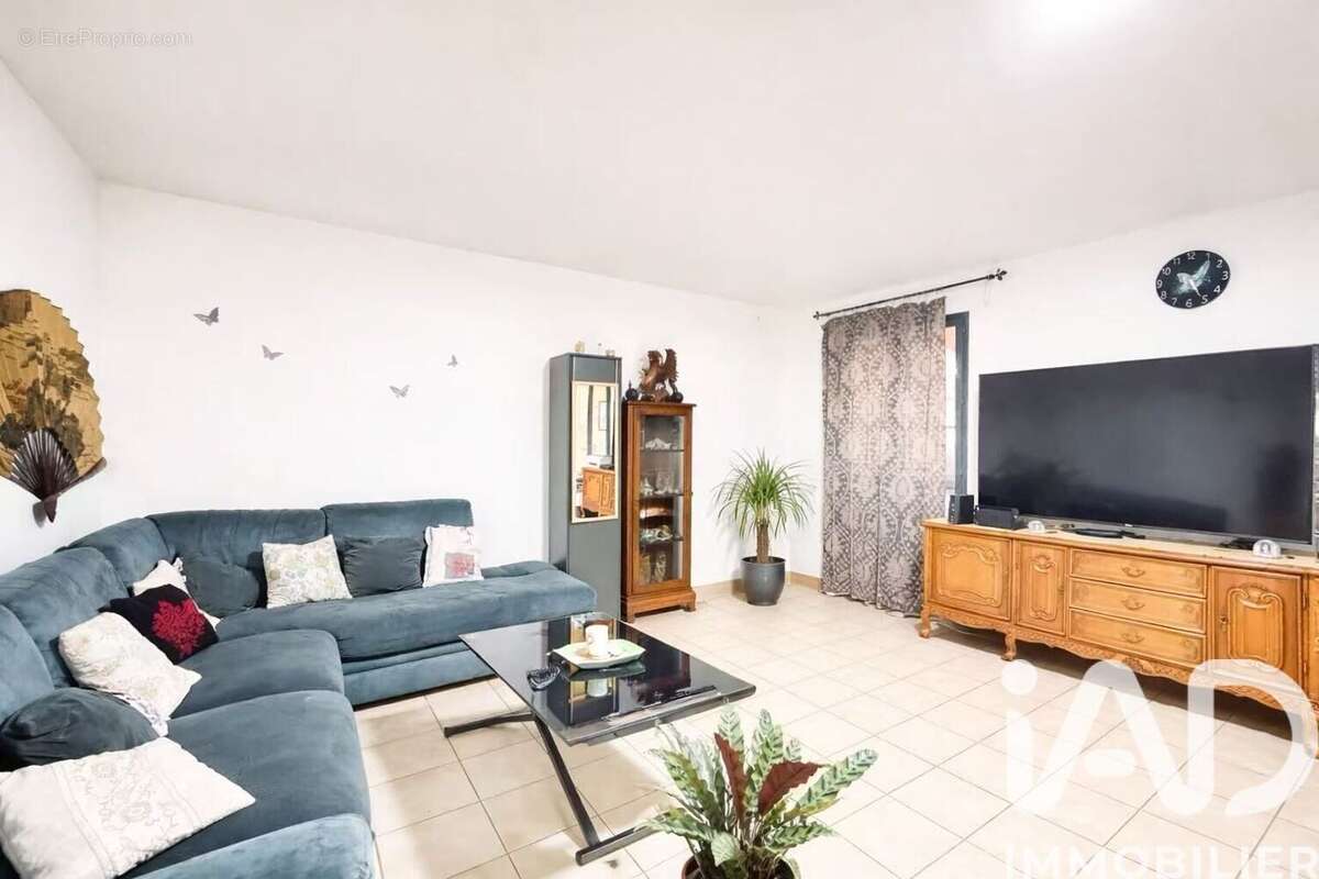 Photo 2 - Maison à LE LUC