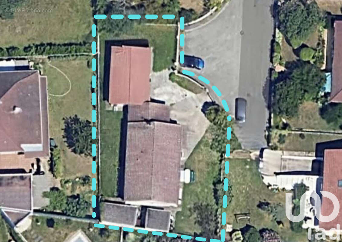 Photo 2 - Maison à DECINES-CHARPIEU