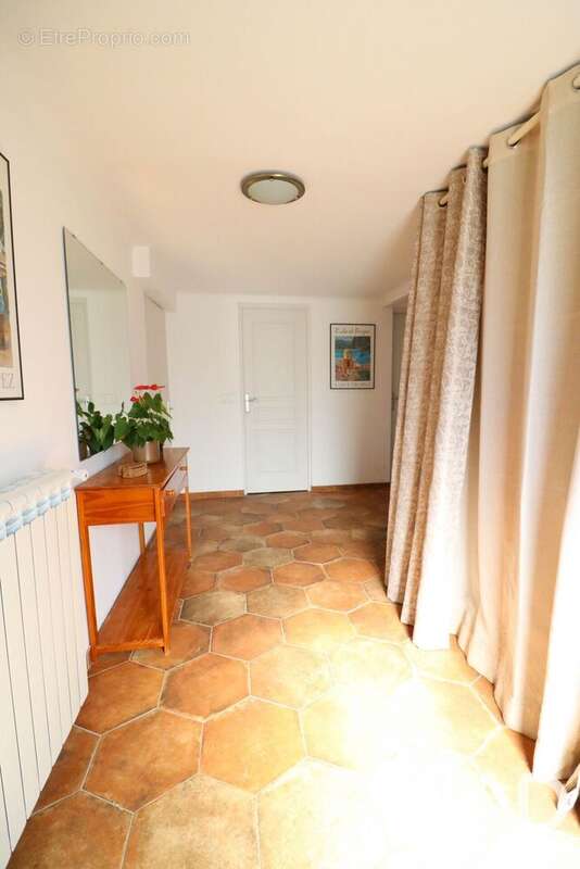 Maison 145 m² à Brignoles  - photo 6