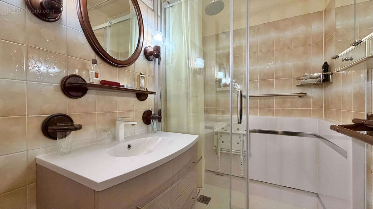 Appartement à CORBEIL-ESSONNES