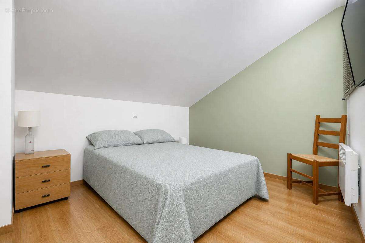 Appartement de 5 pièces de 90 m² situé à Bouyon - photo 7