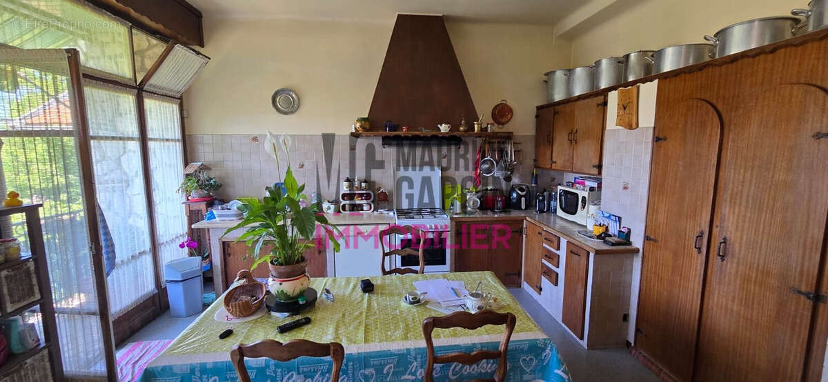 Maison 142 m² à Avignon  - photo 3