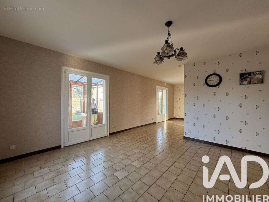 Photo 3 - Maison à NAINTRE
