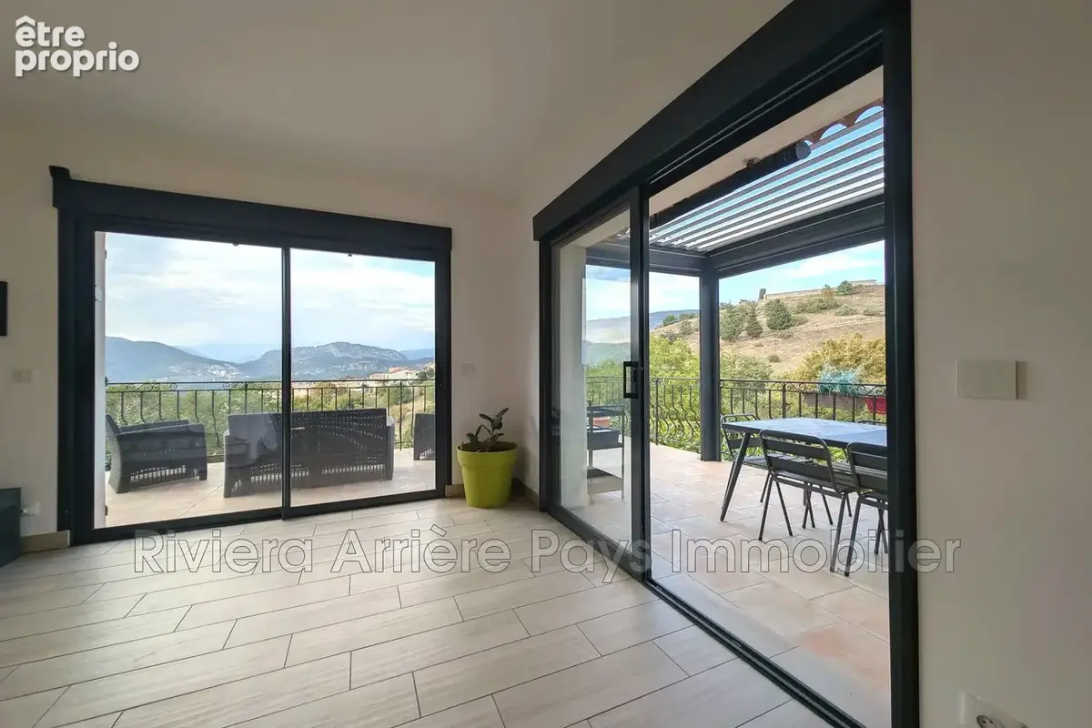 Maison 4 pièces 135 m² à vendre à Saint-Antonin (06260) - photo 8
