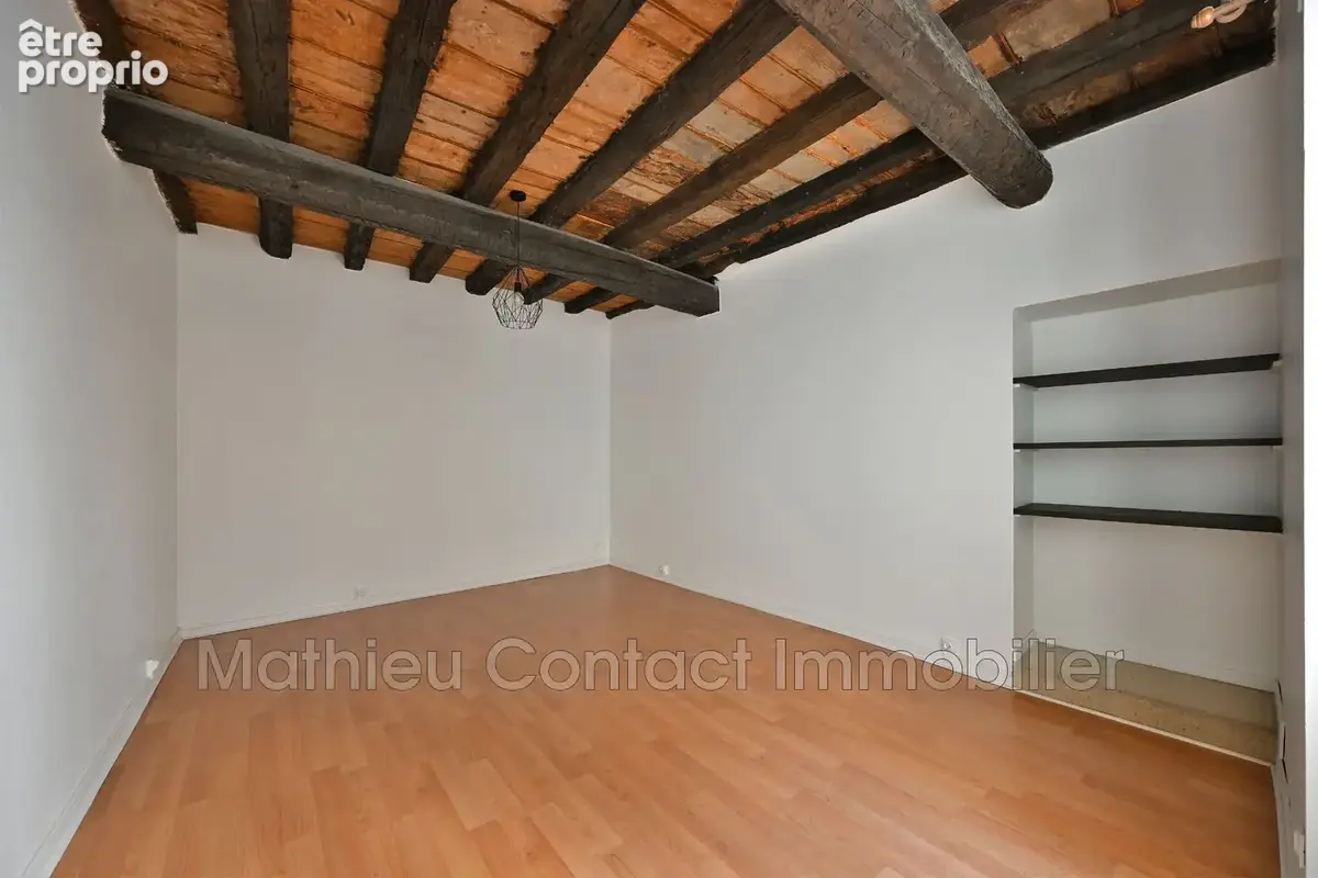 Appartement 67 m² à Nimes  - photo 9