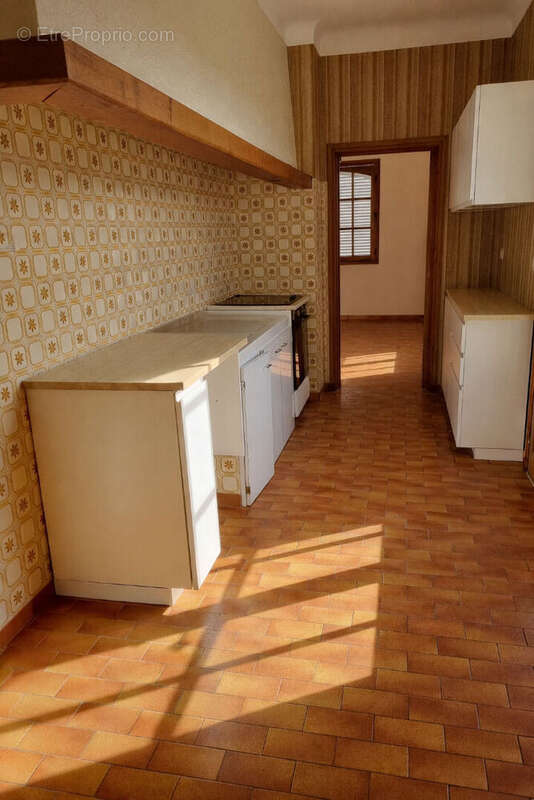 Maison à SAINT-SEBASTIEN-SUR-LOIRE