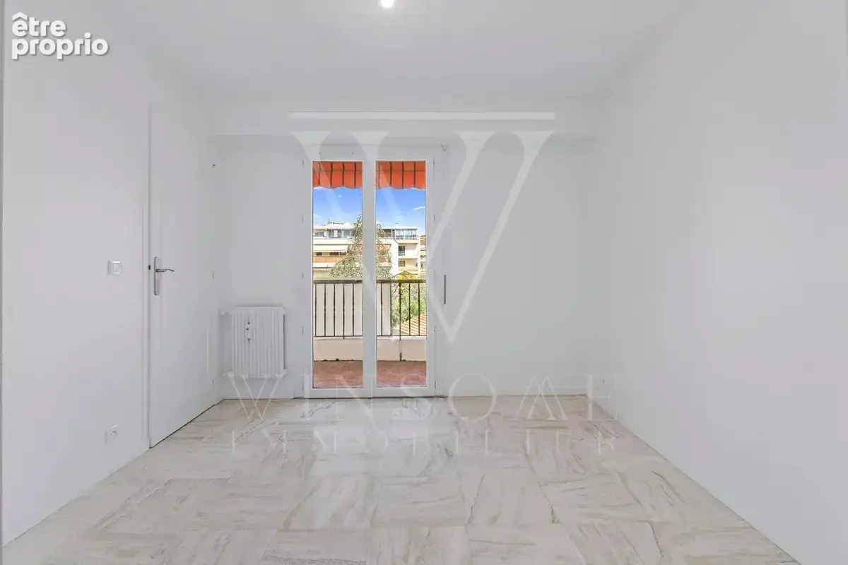 Cannes Gallieni - Lumineux T2 de 40m² refait à neuf avec terrasse - photo 8