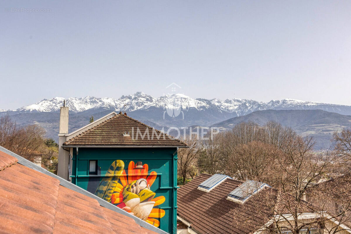 Appartement à MEYLAN