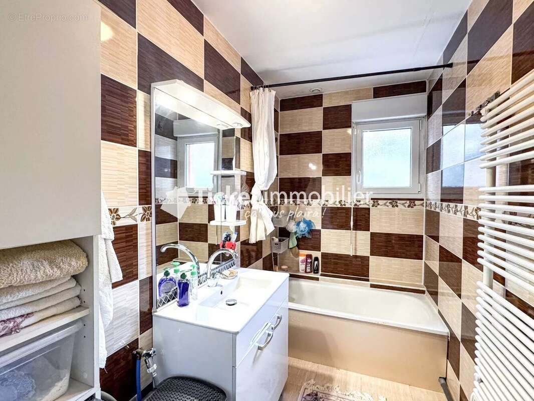 Appartement à CORNEBARRIEU