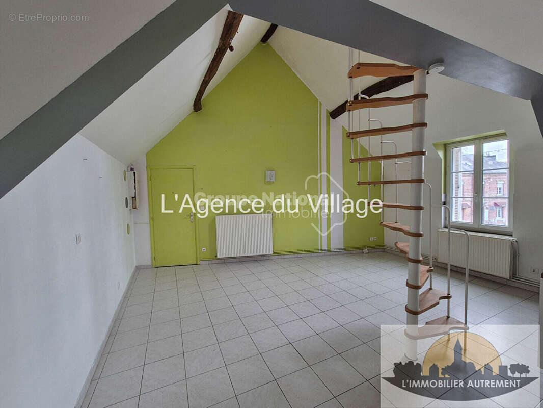 Appartement à HERMES