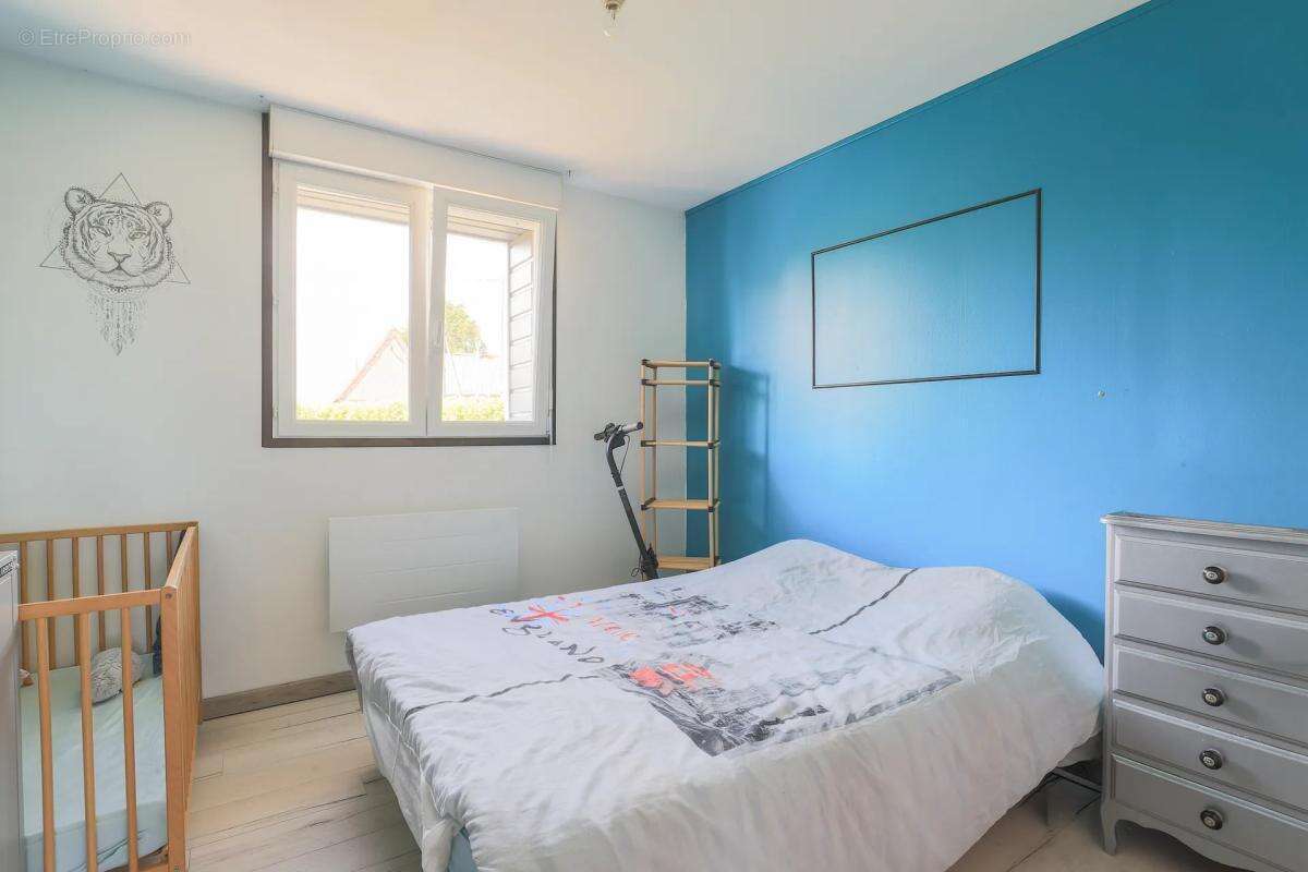 Maison de 6 pièces de 168 m² à Saint-Maulvis - photo 10