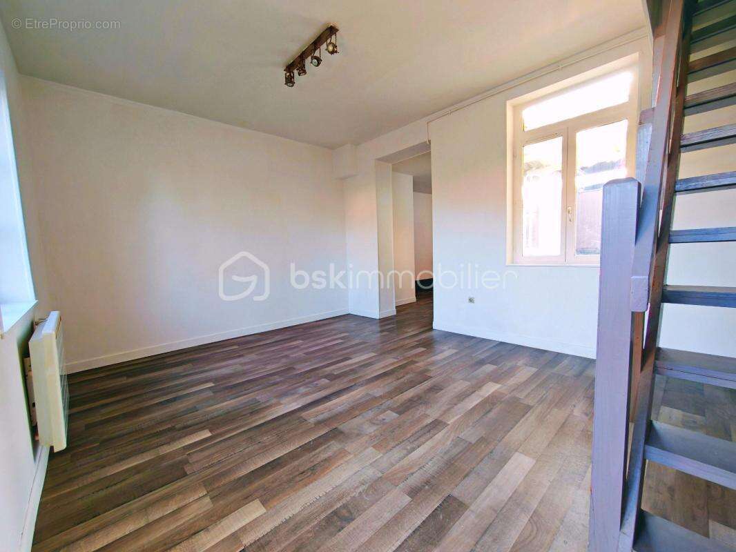 Maison à HOUPLIN-ANCOISNE