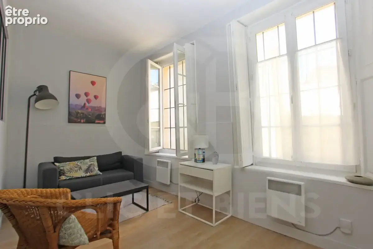 Appartement 2 pièces 29 m² à vendre à Versailles (78000) - photo 4