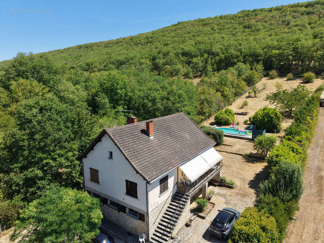 Maison à SALVAGNAC-CAJARC