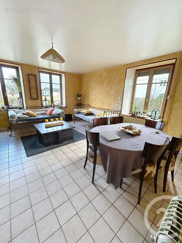 Maison à GIRECOURT-SUR-DURBION