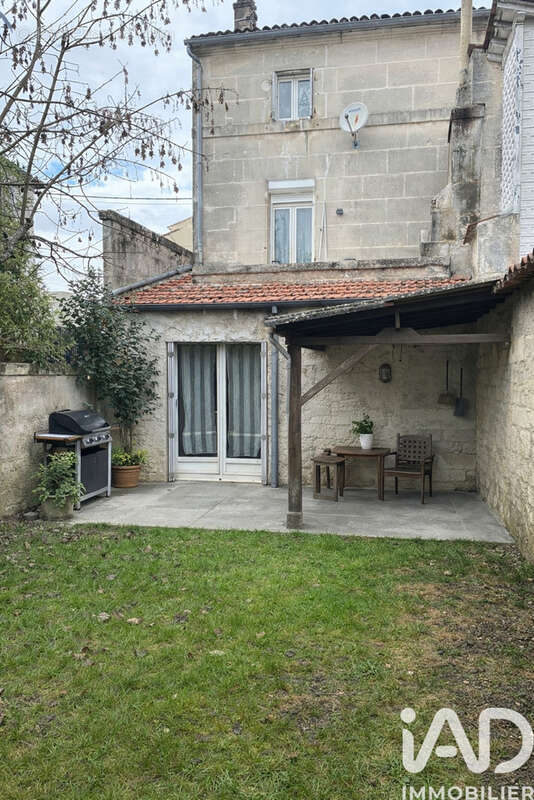 Appartement 126 m² à Cognac  - photo 9