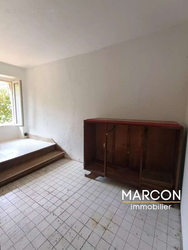 Maison à SAINT-GEORGES-LA-POUGE