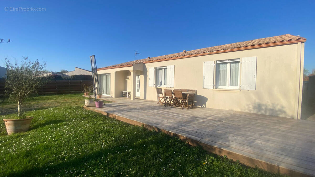 Maison à SAINT-HIPPOLYTE