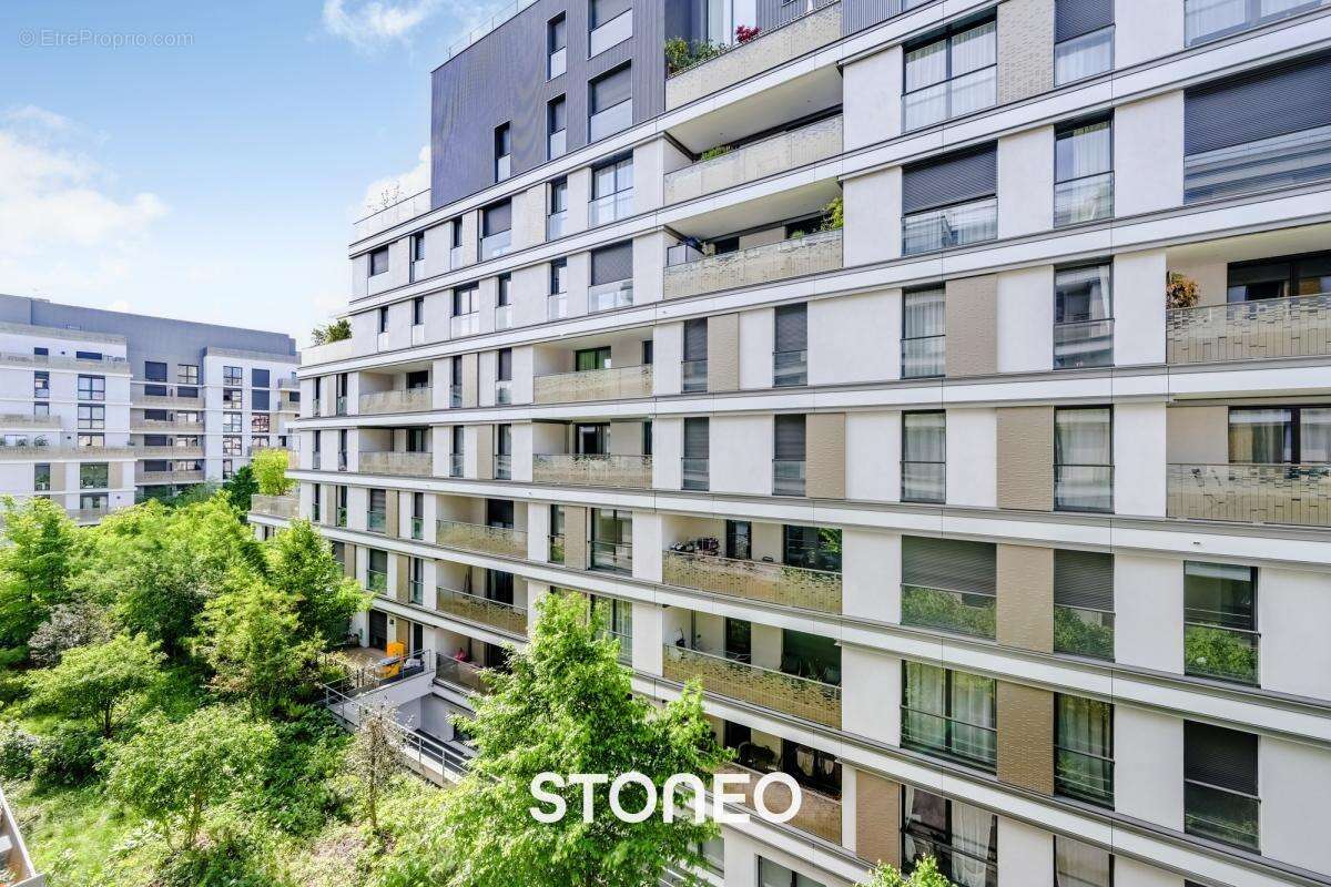 Appartement à ISSY-LES-MOULINEAUX