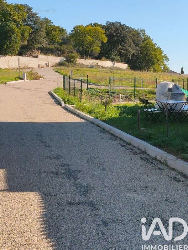 Photo 4 - Terrain à SAINT-QUENTIN-LA-POTERIE