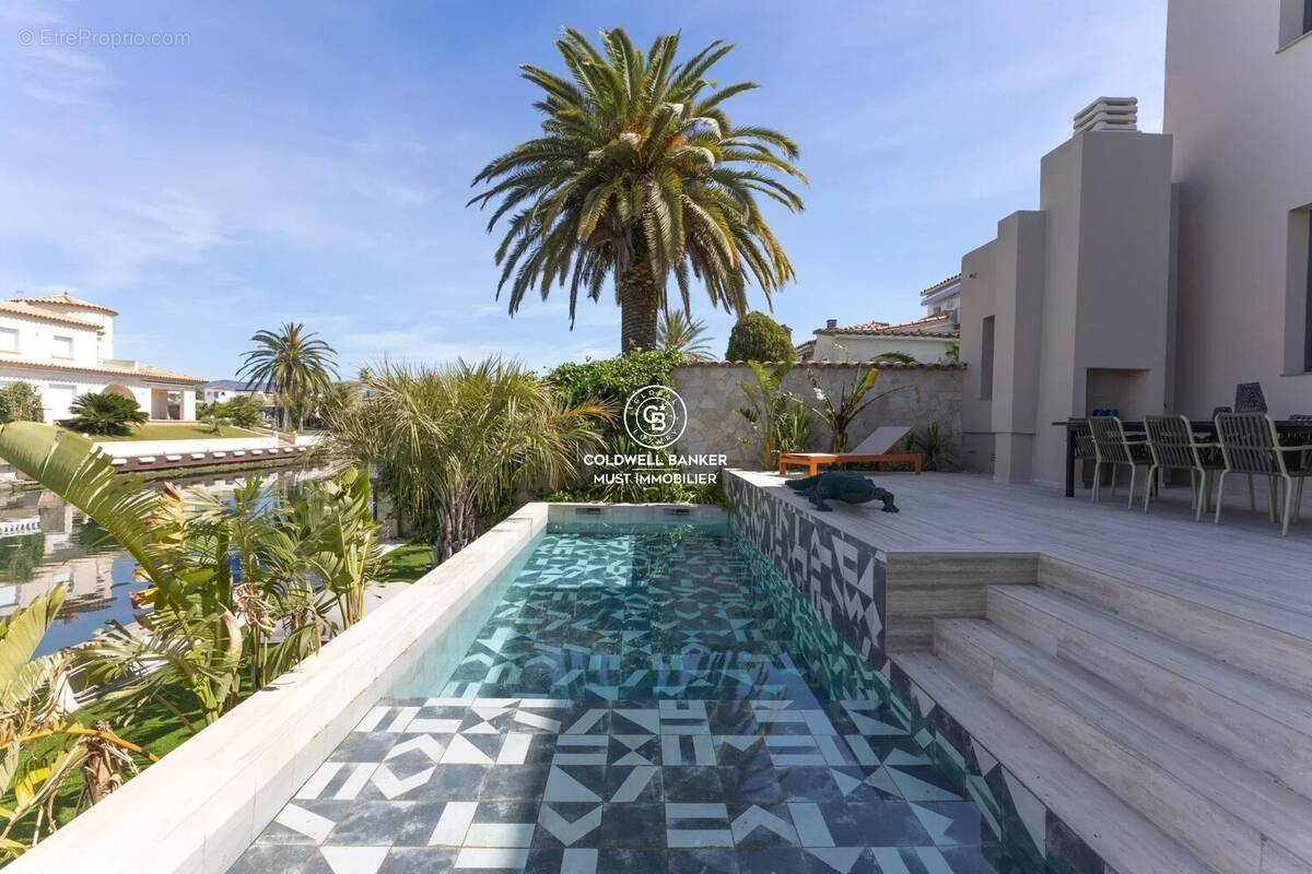 Maison à LE CHATEAU-D'OLERON