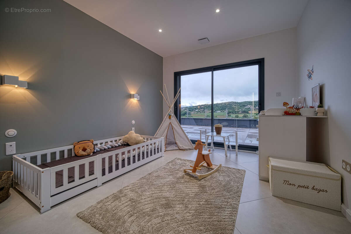 Maison à SAINT-SYMPHORIEN-SOUS-CHOMERAC