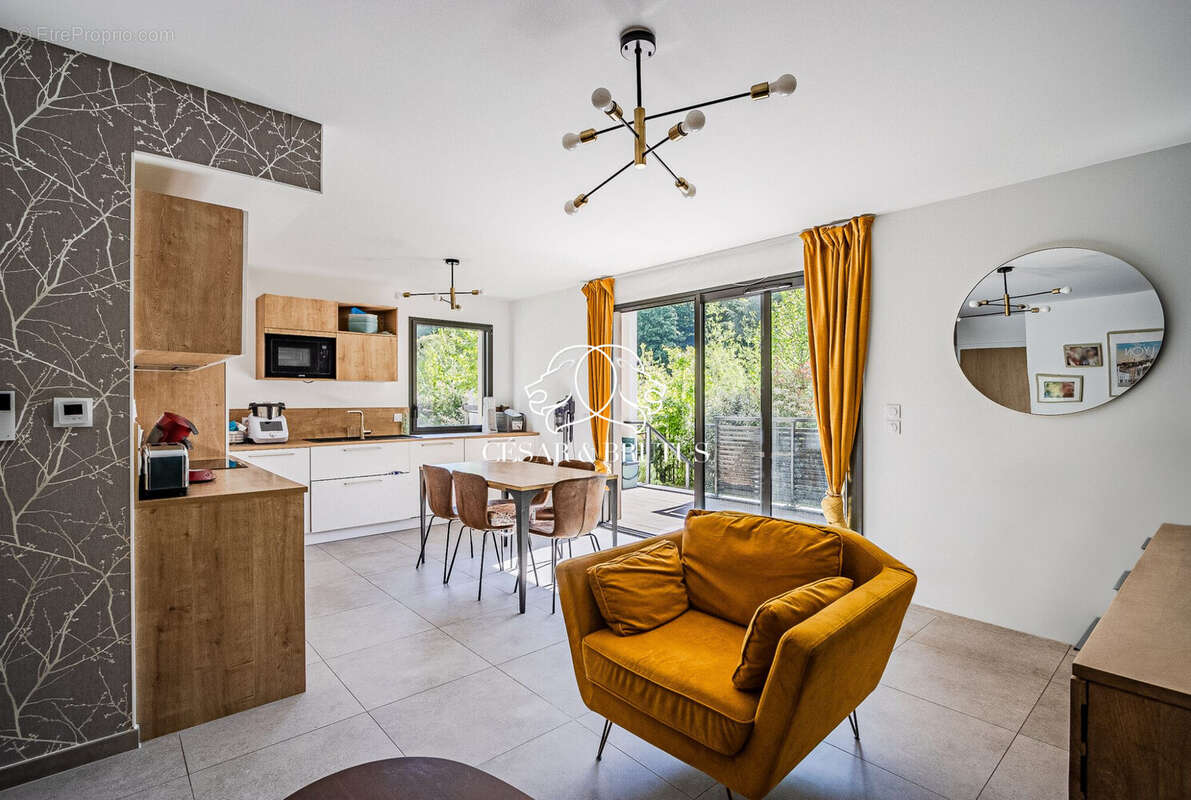 Appartement à LIMONEST