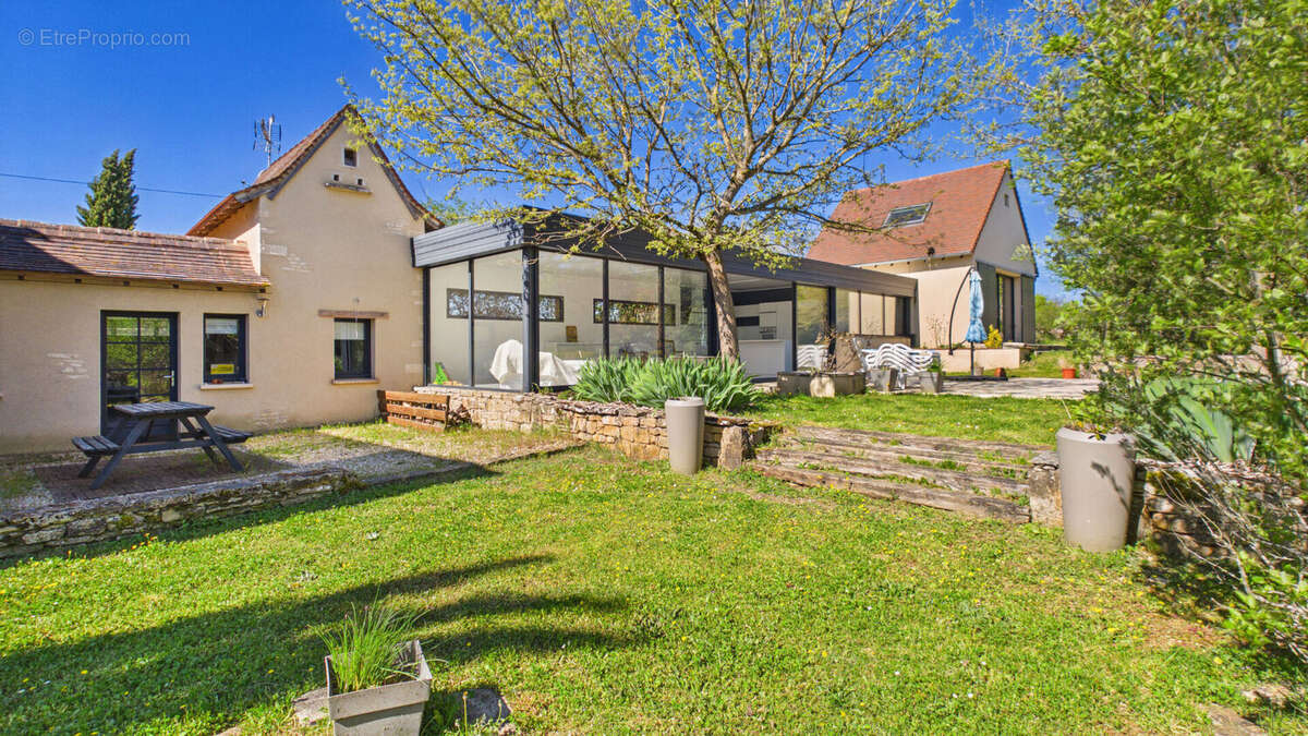 Maison de charme 6 pièces avec piscine, hameau paisible - photo 10