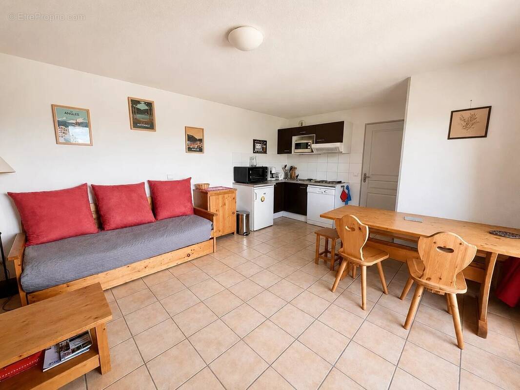 Appartement à LES ANGLES