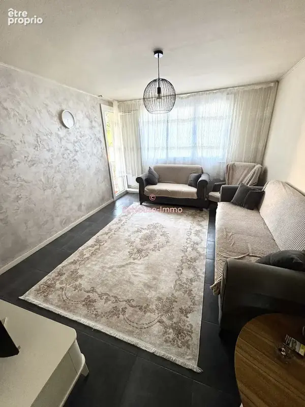 Appartement à MARSEILLE-13E