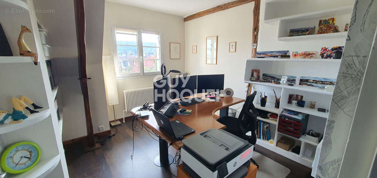 Maison à LA VILLE-DU-BOIS