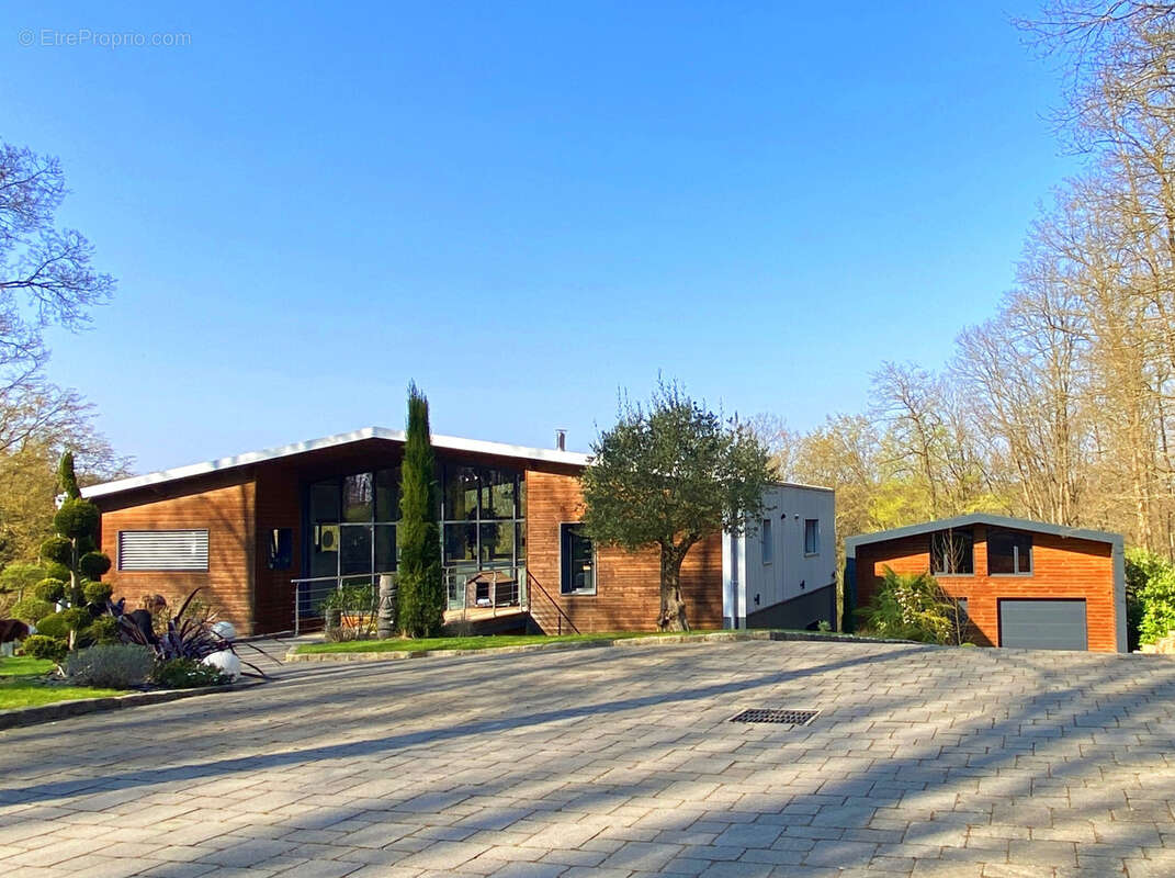 Maison à MONTFORT-L'AMAURY